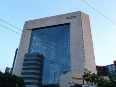 -北京保利大厦酒店(东四十条地铁站店)