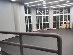 -一兆韦德健身(慧芝湖店)