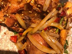 -95号酱骨·一块豆腐(展春园西路店)