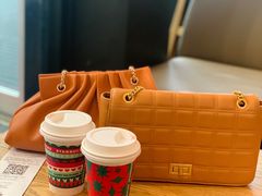 -星巴克(绵阳涪城凯德店)