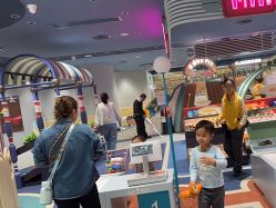 -奈尔宝家庭中心·亲子餐厅(北京东坝万达店)