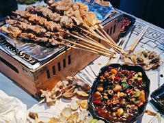-云晓光头烧烤吧(盛夏店)