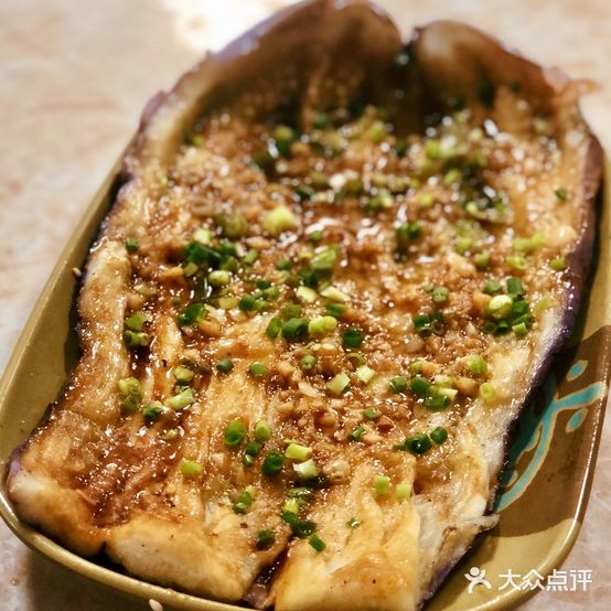 黄黄烧烤店