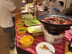 -亚龙湾希尔顿自助餐厅·海鲜·烧烤·沙滩BBQ·现场乐队