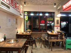 -四小区火锅·巷子里的重庆火锅(花照壁店)