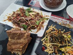-孔一凡·手工饺子(时尚明苑店)