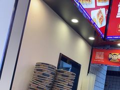 -魔都三兄弟酸辣粉·蘸卤炸串(虹桥万科店)