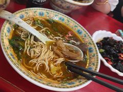 -金杨拉面王小吃面馆·牛三宝面·红烧牛肉粉