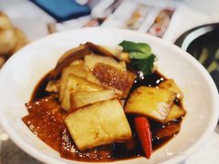 萝卜皮-老佛爷铜炉蛙锅(海岸城店)
