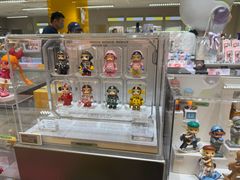 -泡泡玛特POPMART(蓝色港湾店)