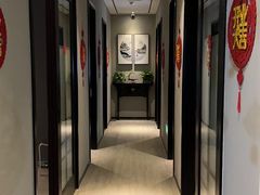 -小邓专业采耳馆(延安西路店)