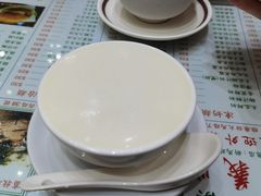 -义顺牛奶公司(新马路老店)