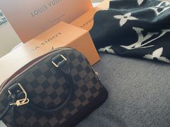 -LV路易威登(时代广场店)