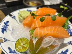 -山川小町·极番烧肉(新地假日广场店)
