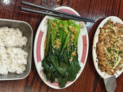 -余美娟生焗排骨饭(湖滨路店)