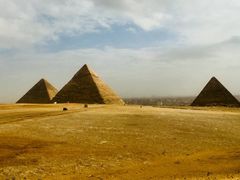 -吉萨金字塔群