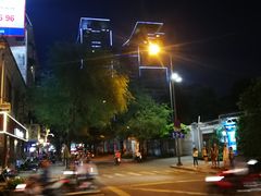 -Bánh Mì Huynh Hoa