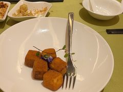 -湖影中餐厅·南京金茂威斯汀大酒店