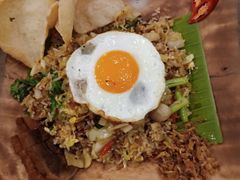 印尼式炒飯-Naughty Nuri’s Phuket