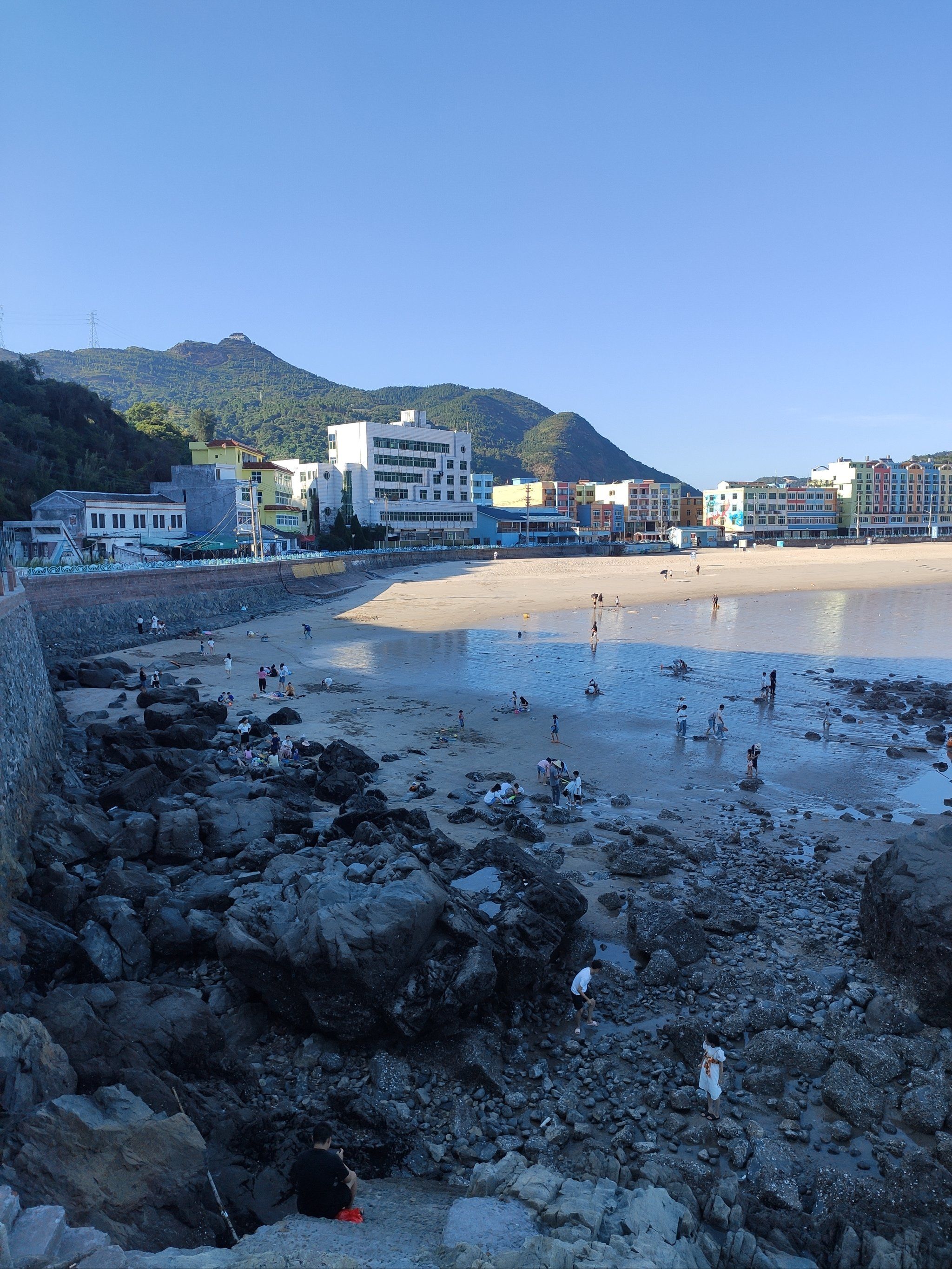 炎亭金沙滩,风景很不错,那边的海鲜很好吃