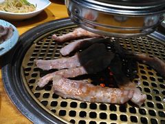 -唯成•韩国炭火烤肉 유성고기