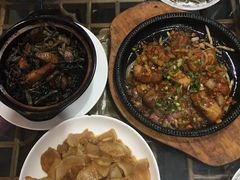 -临街徽菜馆·正宗黄山味