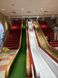 -奈尔宝·儿童乐园·亲子餐厅(前滩店)