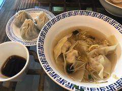 -笑来喜馄饨小笼工坊店(湖滨街店)