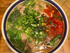 招牌生烫牛肉米线-云阿蛮云南生烫牛肉米线(奉贤路店)