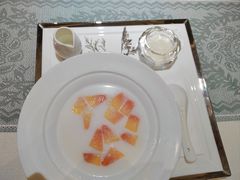 -燕庭·纯燕窝·甜品下午茶(南京西路店)