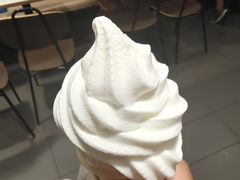 -麦当劳(中唱大厦店)