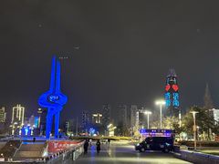 -泉城广场