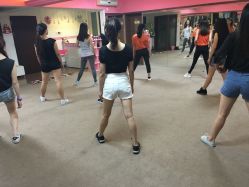 -卡门舞蹈