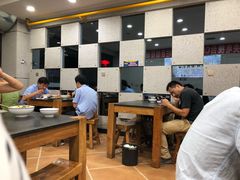 大堂-刘琦驴蹄子面(阎良店)