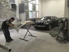 特斯拉授权钣喷中心-宝捷星宝马·奔驰·保时捷专修·特斯拉钣喷中心(宝安店)