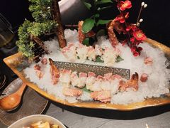 -蟹犇前•帝王蟹雪蟹(陆家嘴店)
