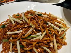 传统本帮炒面-海味·悦外滩中餐厅(上海宝龙丽筠酒店)