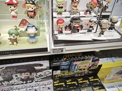 -泡泡玛特POPMART(上海环球港店)