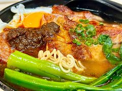 咖喱鸡扒出前一丁-華歡冰室-WahFoon(吉大店)