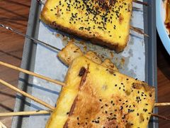 -亿牌牌东北烧烤(怀特店)