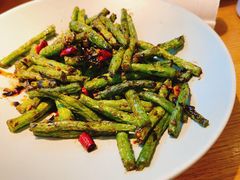 -蜜桃餐厅·伴山(绿宝广场店)