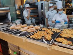 面包甜点陈列柜-西村叔叔的店·面包·甜品·蛋糕(清河万象汇店)