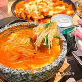 这家🇰🇷韩餐我要N刷，服务员都是帅小哥哥‼️