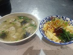 -三好食堂(煎饺·馄饨·肉饼米线·盛世广场店)
