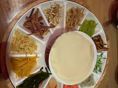 -怪噜范·老贵阳街头名小吃(汇金星力城店)