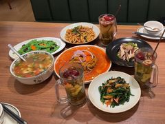 -贯贯吉·清真餐厅(浙江中路店)