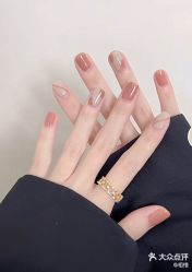 -七月美睫 美甲