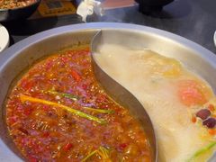 -沸炉重庆老火锅(军事博物馆店)