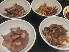 -黔蘑菇四季餐厅(观山湖店)