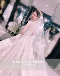 -艾米丽婚纱礼服